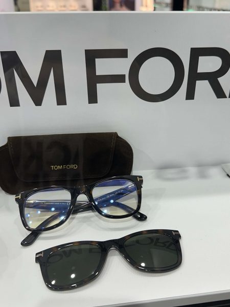 TOMFORD 2 EN 1